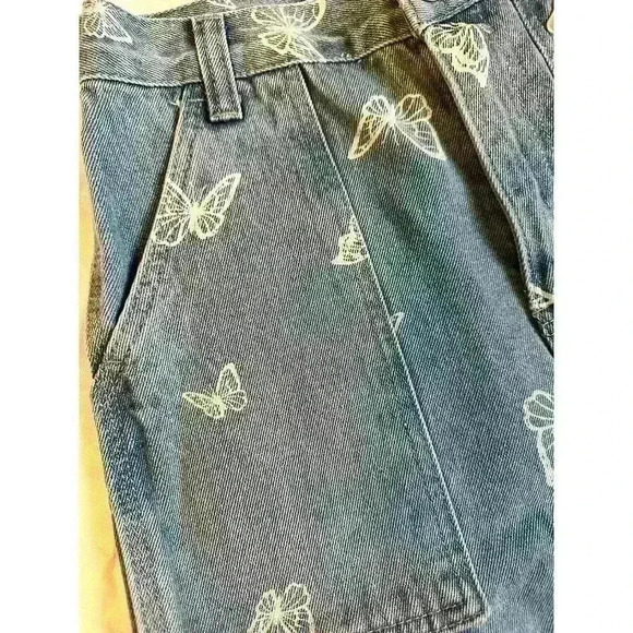 Simple Society Womens 5/27 Super High Rise Baggy Denim Jeans Butterfly Print - Picture 8 of 10